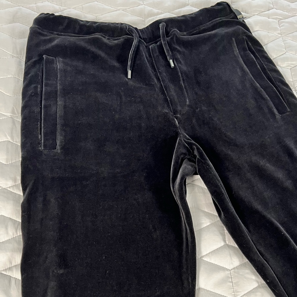 💂🏽♀️FENDI SS21 LUNAR NEW YEAR CAPSULE FF TROUSER💂🏽♀️ - Picture 4 of 13